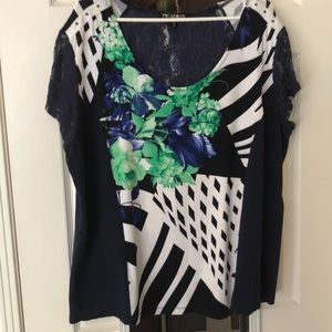 Multi pattern t shirt with lace